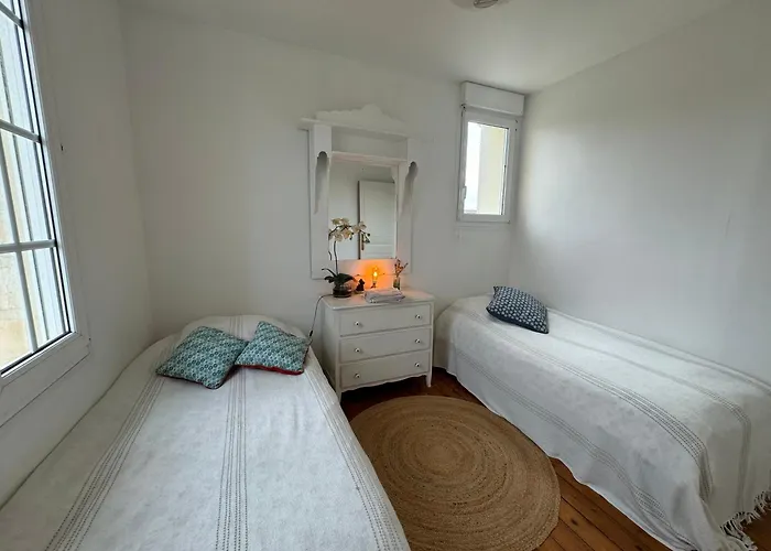 Le Grand Large Lion-sur-Mer